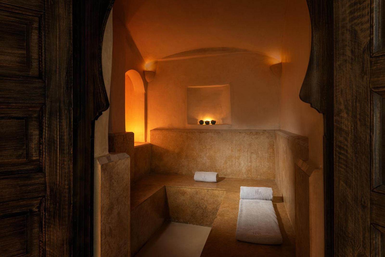 Hivernage Hotel & Spa Marrakesh Exterior photo A hammam in Morocco